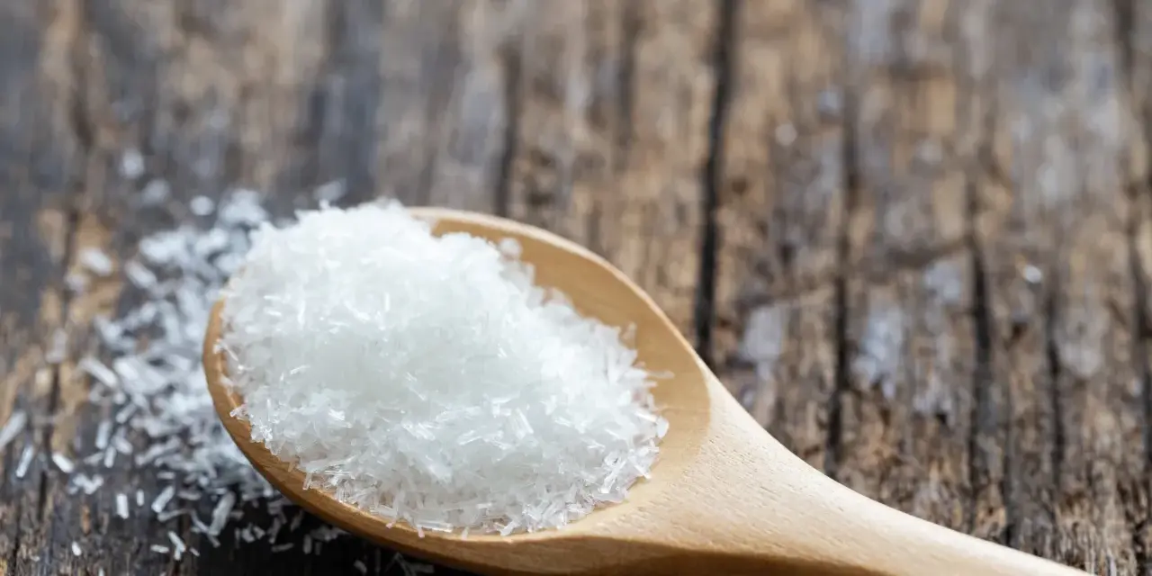 Glutaminian sodu: Skutki uboczne? Obalamy mity. Co mówi nauka?