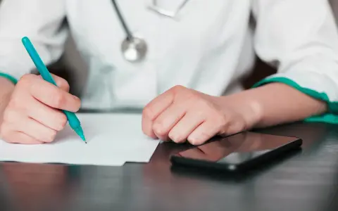 L4 od lekarza rodzinnego: Ile dni? 182, 270? ZUS bez tajemnic
