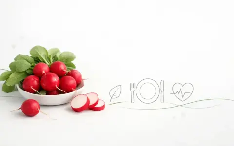 Świeże rzodkiewki w misce, symbolizujące zdrową dietę i niską rzodkiewka kcal. Obok ikony talerza, sztućców i serca.
