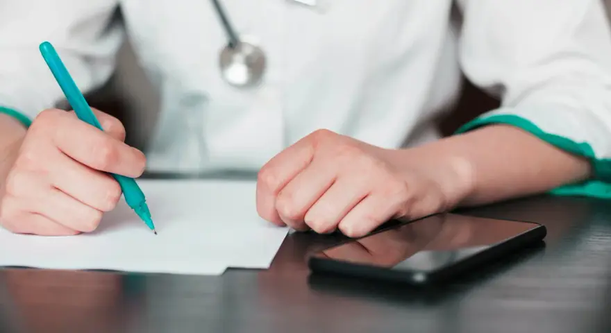 L4 od lekarza rodzinnego: Ile dni? 182, 270? ZUS bez tajemnic